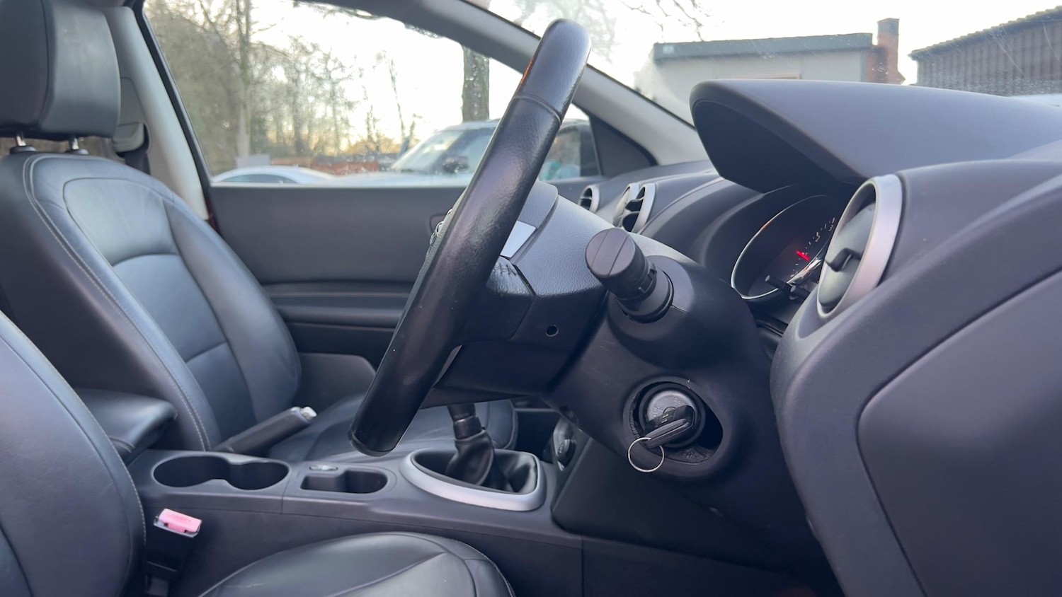 Used Nissan Qashqai 2011 for sale - 77149567: Photo 41