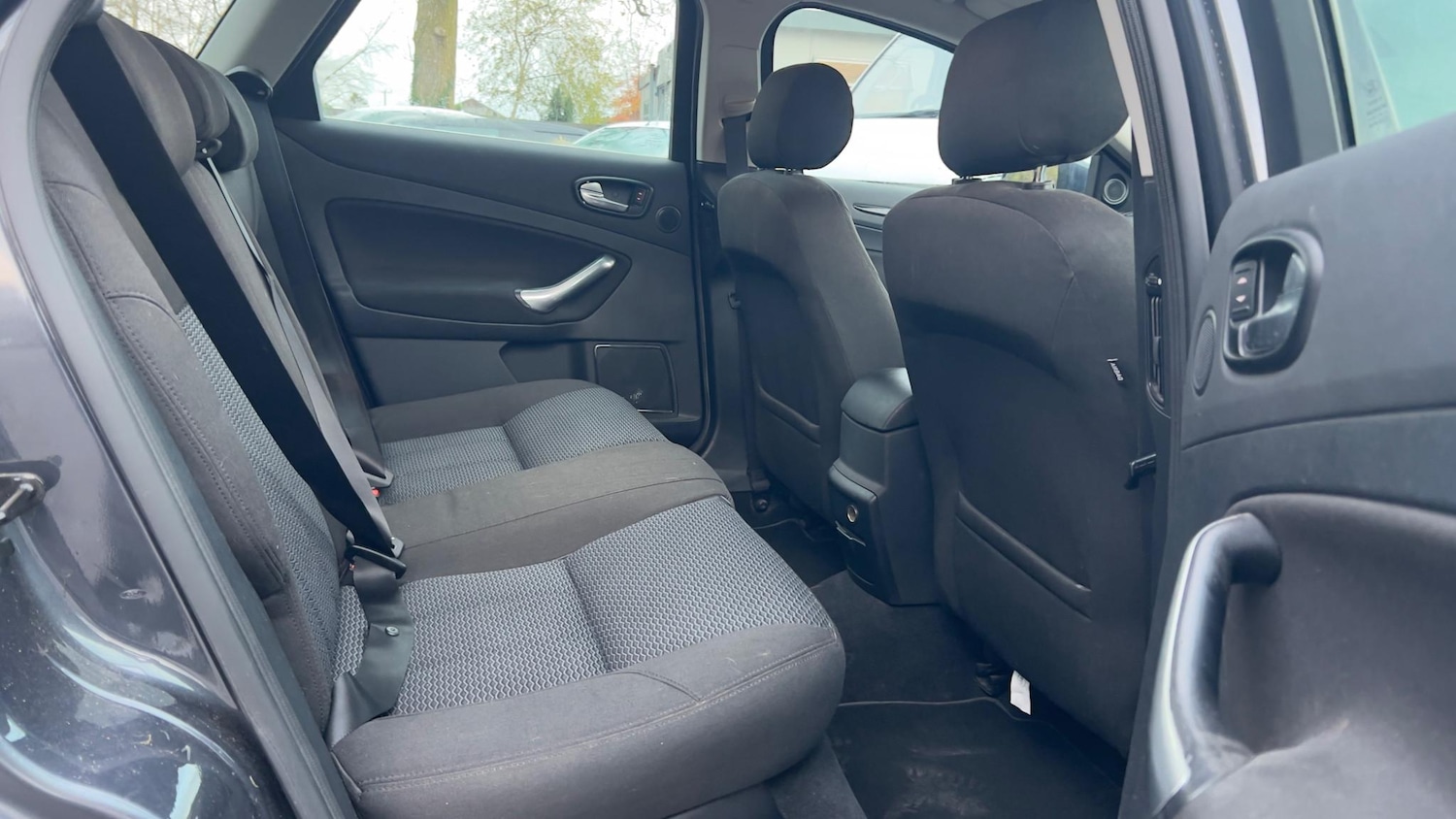 Used Ford Mondeo 2008 for sale - 77149582: Photo 32