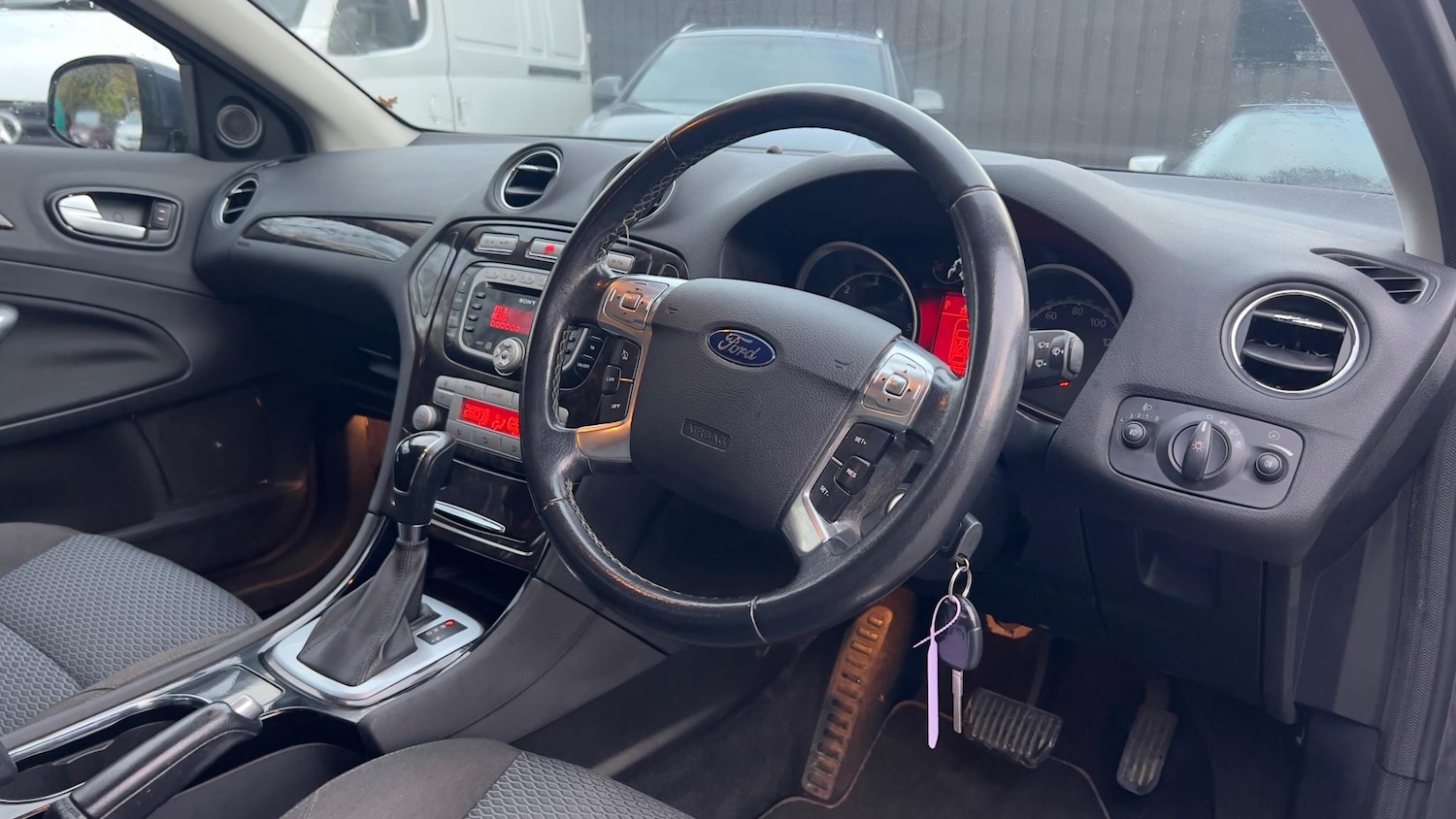 Used Ford Mondeo 2008 for sale - 77149582: Photo 35