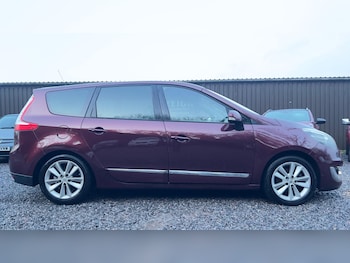 Used Renault Grand Scenic 2013 for sale - 78412169: Photo