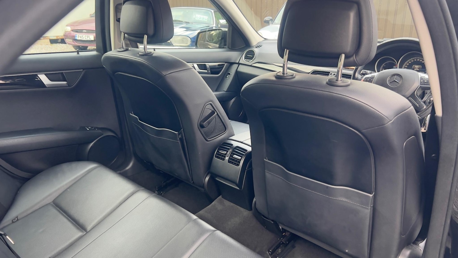 Used Mercedes-Benz C Class 2013 for sale - 77483258: Photo 35