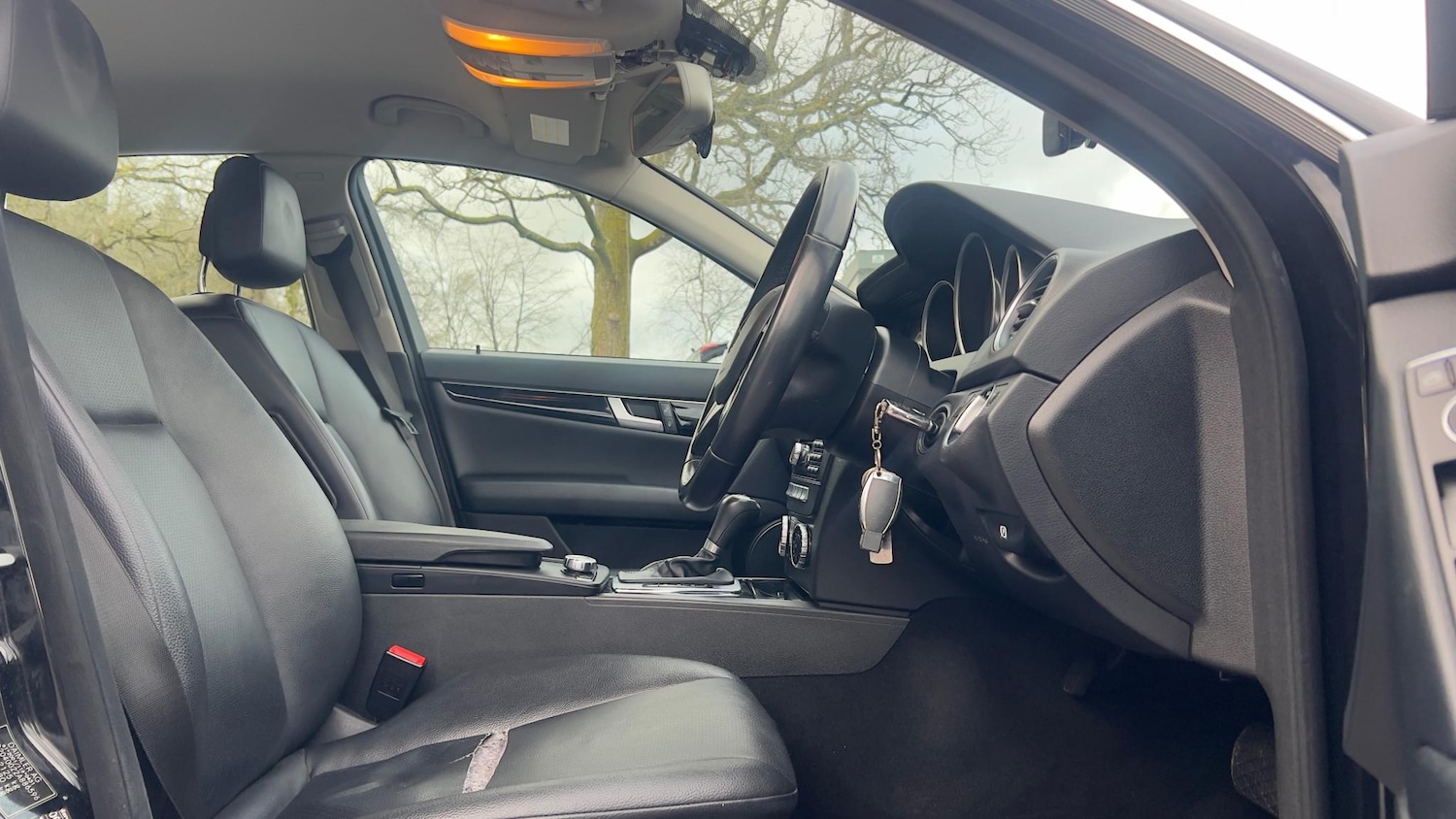 Used Mercedes-Benz C Class 2013 for sale - 77483258: Photo 39