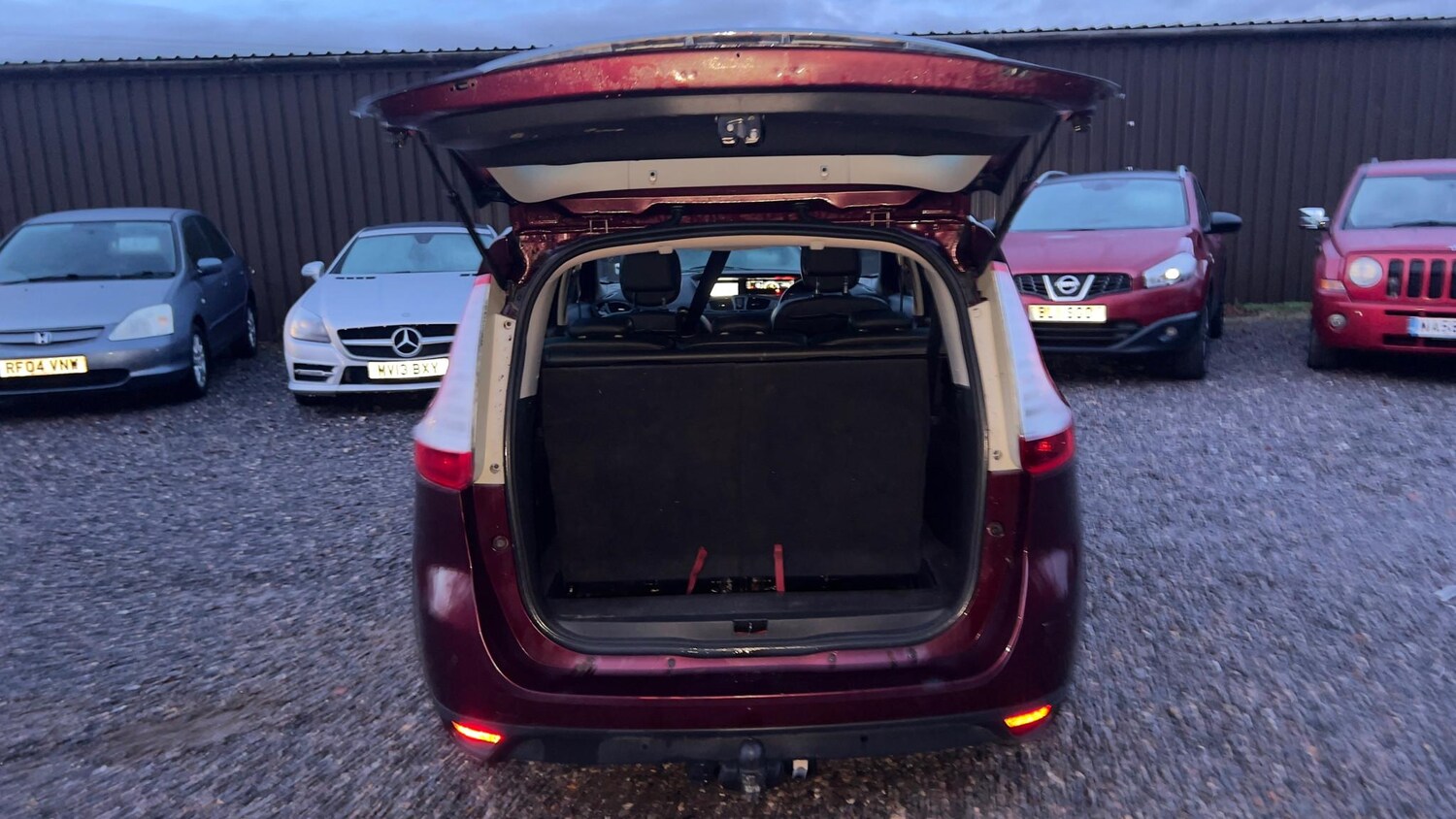 Used Renault Grand Scenic 2013 for sale - 77582393: Photo 39