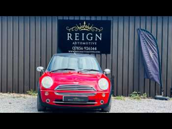 Used MINI Convertible 2005 for sale - 75134767: Photo