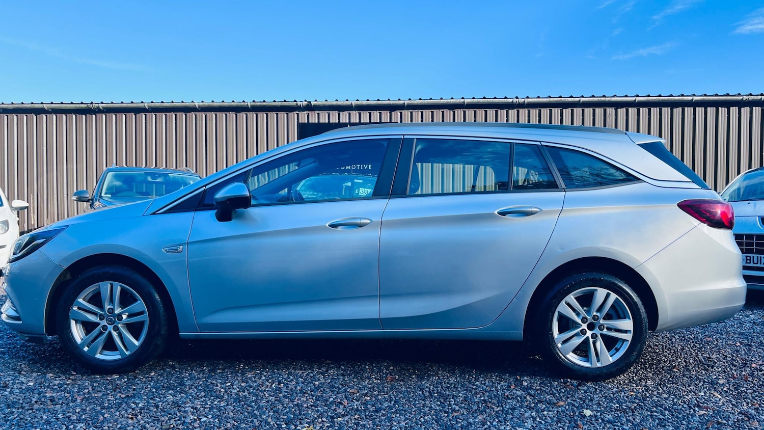 Used Vauxhall Astra 2017 for sale - 77149576: Photo 10