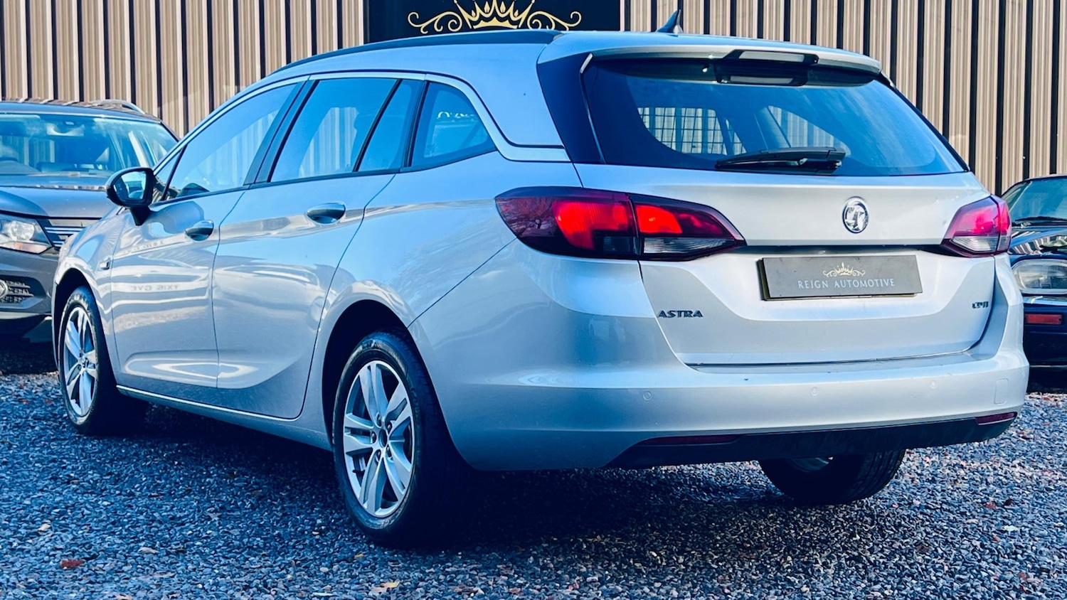 Used Vauxhall Astra 2017 for sale - 77149576: Photo 4