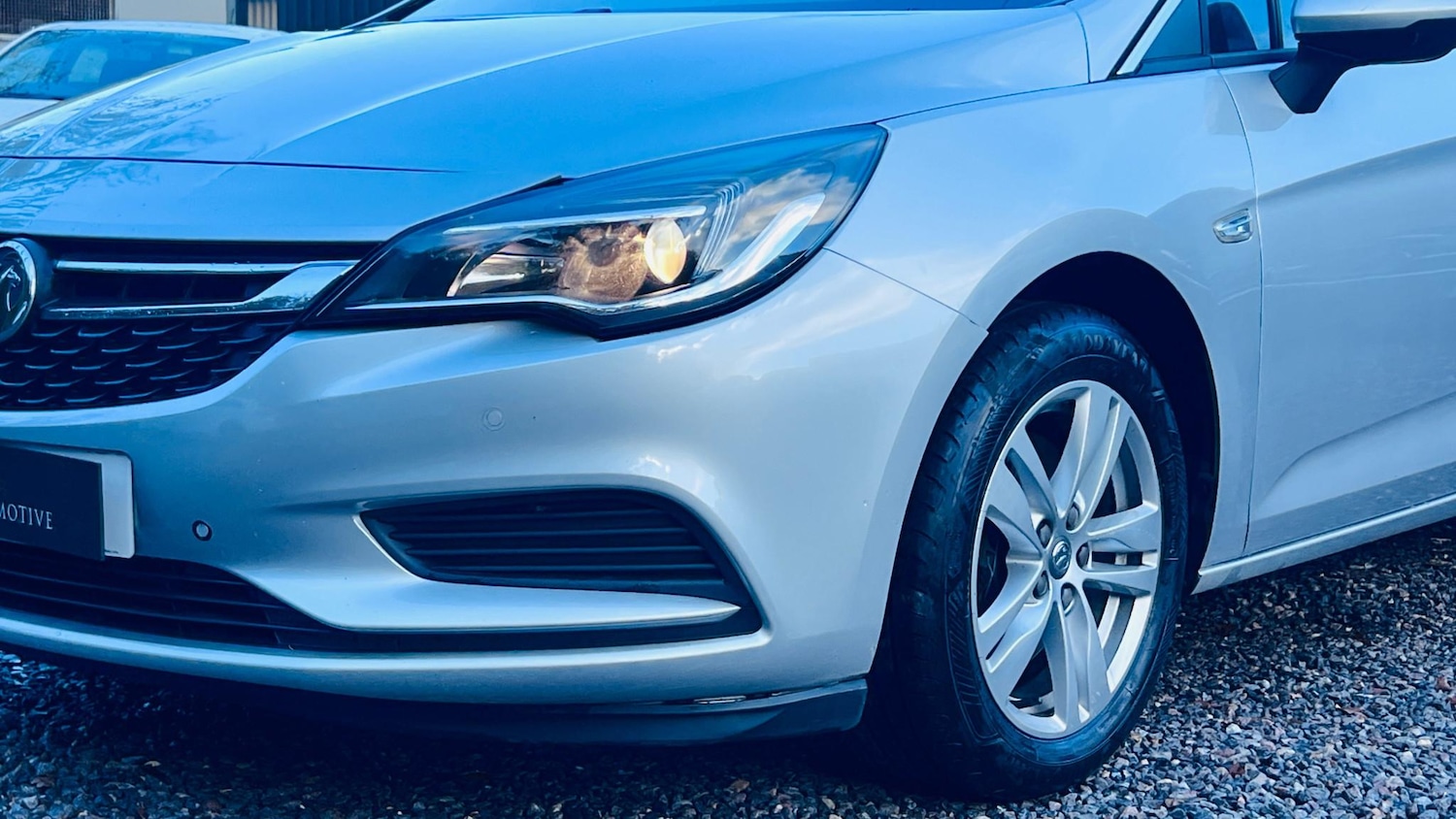 Used Vauxhall Astra 2017 for sale - 77149576: Photo 9