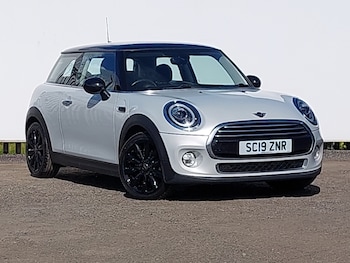 Used MINI Hatch 2019 for sale - 78560012: Photo