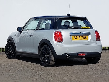 Used MINI Hatch 2019 for sale - 78560012: Photo
