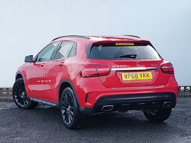 Used Mercedes-Benz GLA 2019 for sale - 77908124: Photo 3