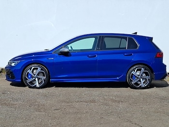 Used Volkswagen Golf 2024 for sale - 79302970: Photo