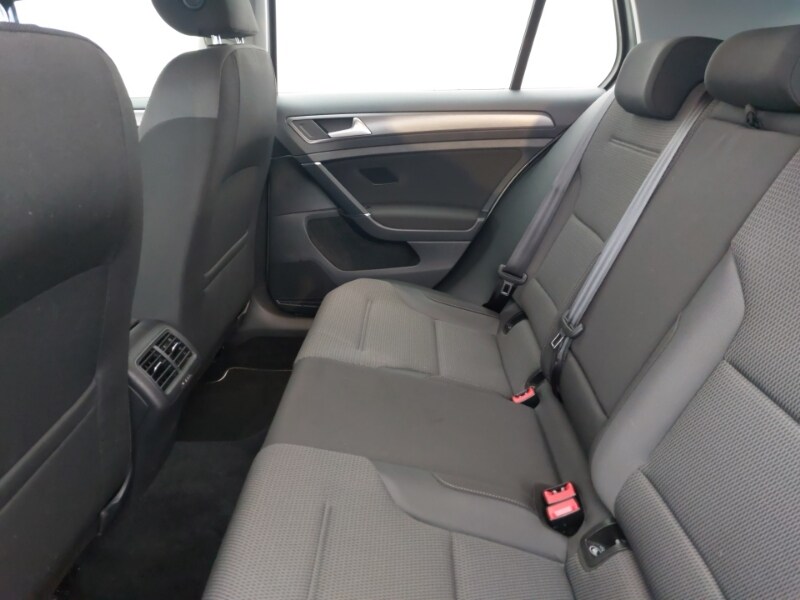 Used Volkswagen Golf 2017 for sale - 77419373: Photo 6