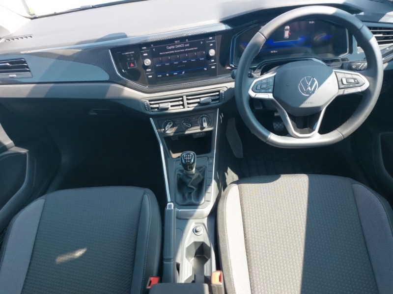 Used Volkswagen Polo 2024 for sale - 76800270: Photo 2