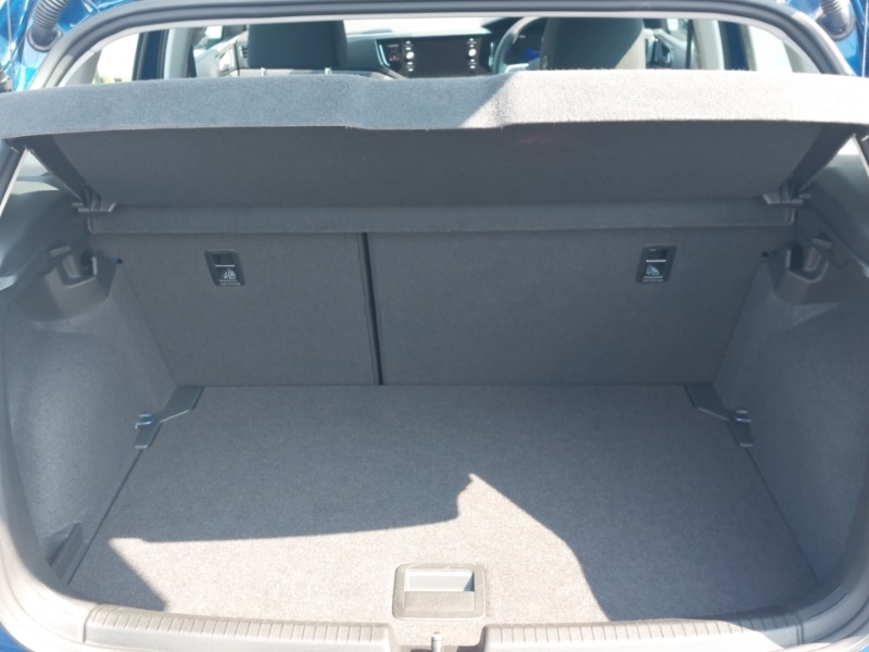 Used Volkswagen Polo 2024 for sale - 76800270: Photo 8