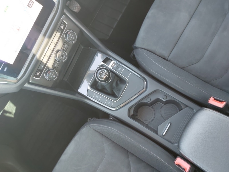 Used Volkswagen Tiguan 2018 for sale - 77948152: Photo 11