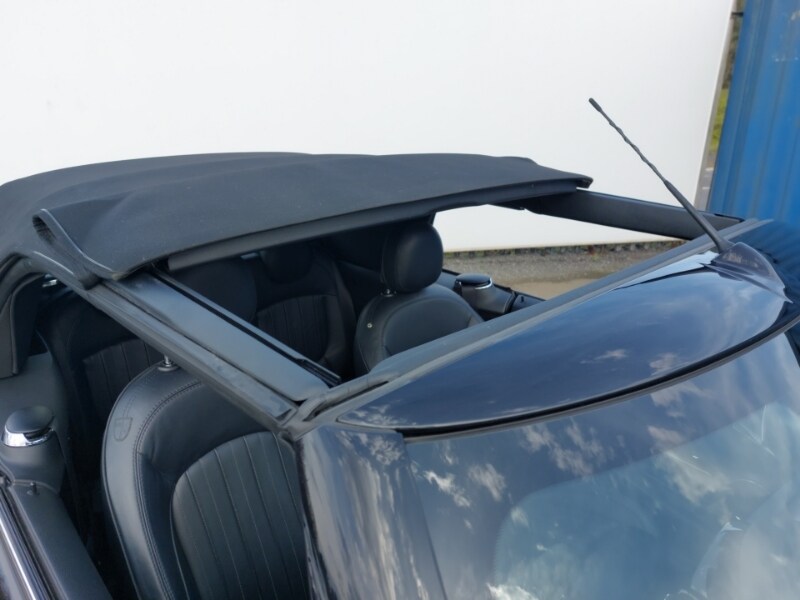 Used MINI Convertible 2018 for sale - 78155949: Photo 14