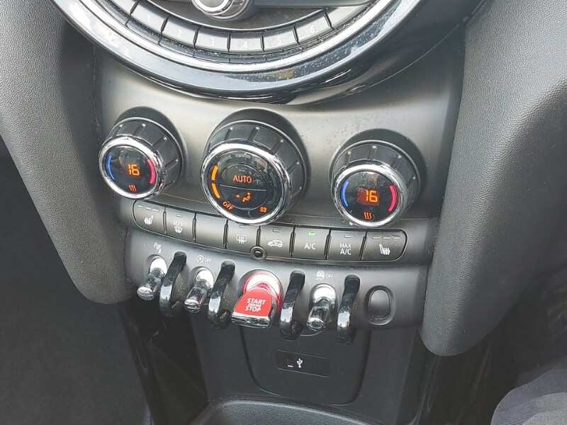 Used MINI Convertible 2018 for sale - 78155949: Photo 18