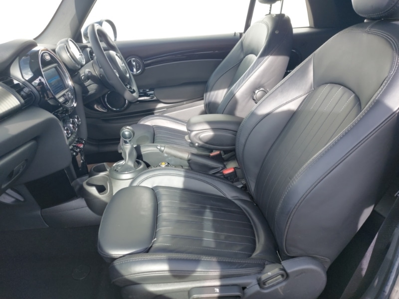 Used MINI Convertible 2018 for sale - 78155949: Photo 5