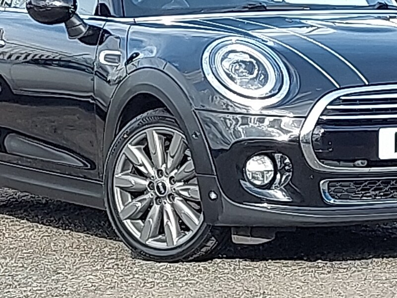 Used MINI Convertible 2018 for sale - 78155949: Photo 9
