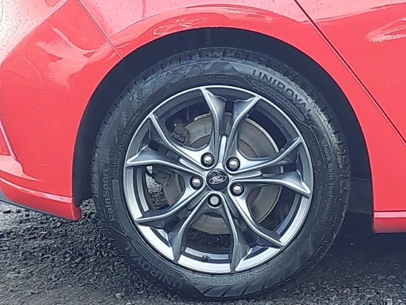 Used Ford Focus 2019 for sale - 77623952: Photo 12