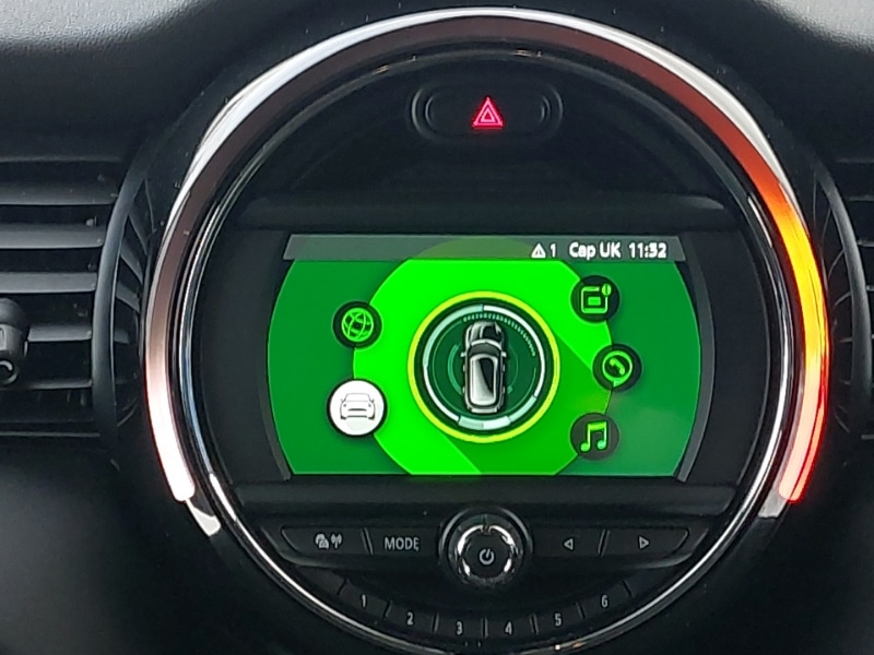 Used MINI Hatch 2018 for sale - 76983218: Photo 10