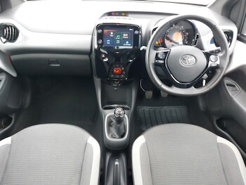 Used Toyota AYGO 2021 for sale - 77595994: Photo