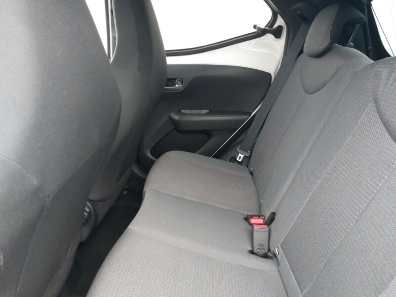 Used Toyota AYGO 2021 for sale - 77595994: Photo 6
