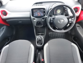 Used Toyota AYGO 2018 for sale - 78498380: Photo