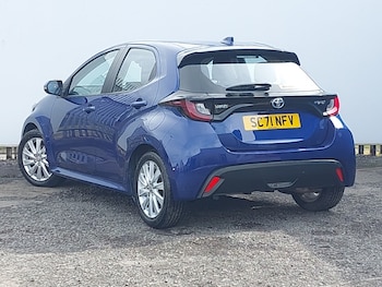 Used Toyota Yaris 2022 for sale - 78656518: Photo