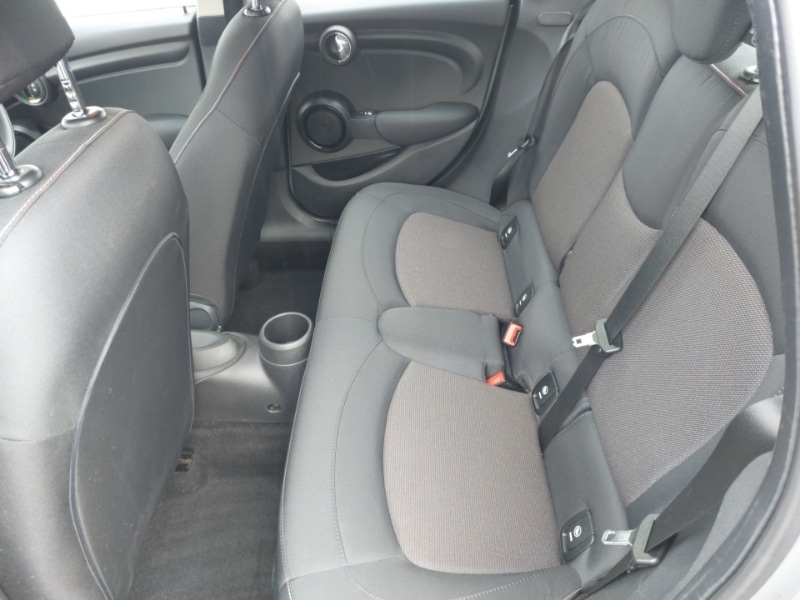 Used MINI Hatch 2018 for sale - 77816043: Photo 6