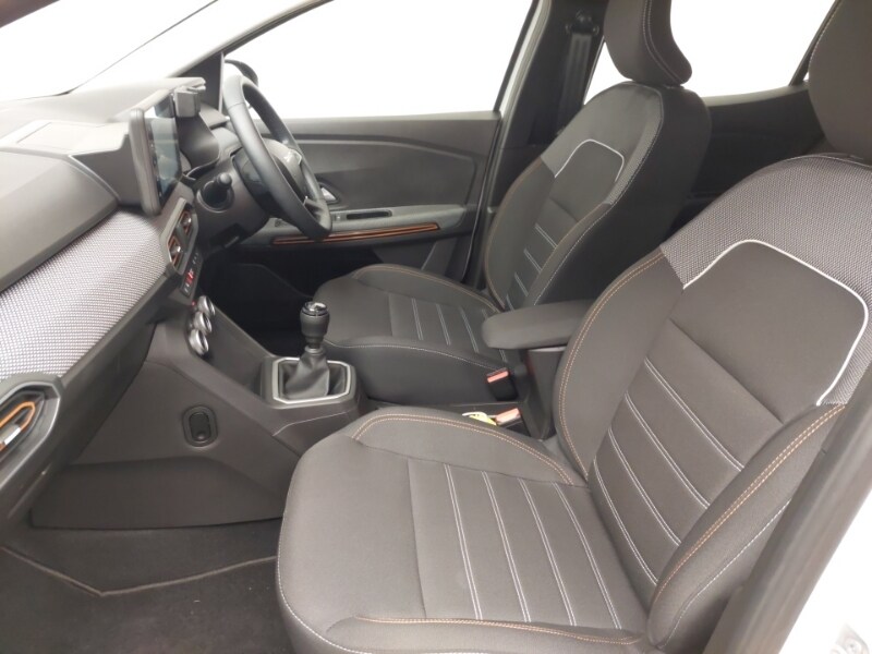 Used Dacia Sandero Stepway 2023 for sale - 77999874: Photo 5