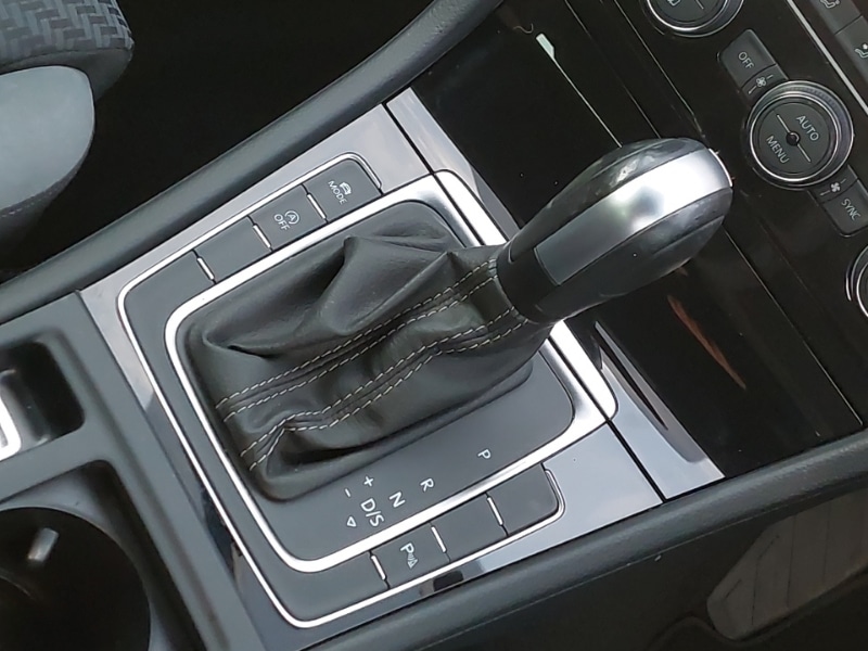 Used Volkswagen Golf 2020 for sale - 76621779: Photo 11