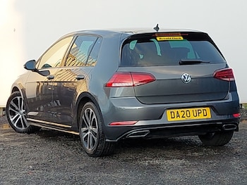 Used Volkswagen Golf 2020 for sale - 76621779: Photo