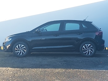 Used Volkswagen Polo 2025 for sale - 76602496: Photo