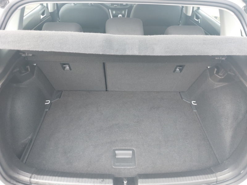 Used Volkswagen Polo 2023 for sale - 76188005: Photo 8