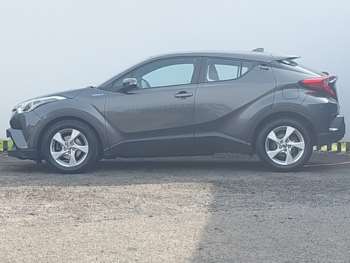 Used Toyota C-HR 2019 for sale - 74940311: Photo