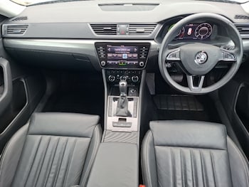 Used Skoda Superb 2020 for sale - 78865738: Photo