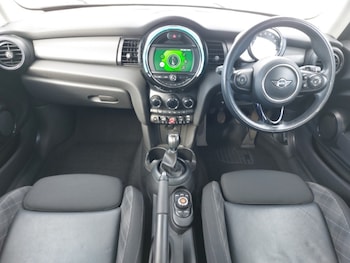 Used MINI Hatch 2018 for sale - 78511413: Photo
