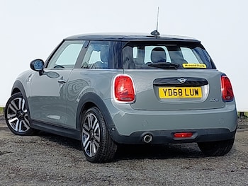 Used MINI Hatch 2018 for sale - 78511413: Photo