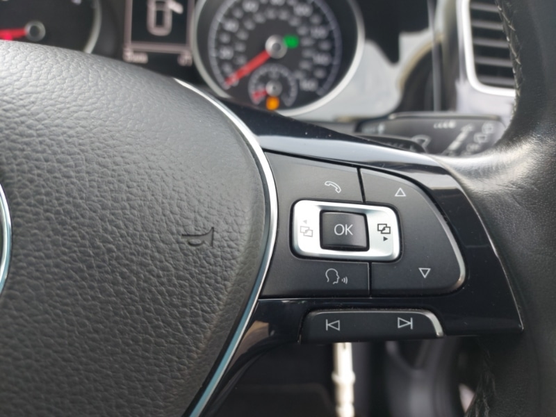 Used Volkswagen Golf 2019 for sale - 77652048: Photo 19