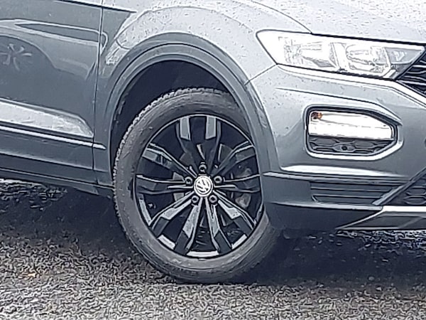 Used Volkswagen T-Roc 2019 for sale - 76166240: Photo 9