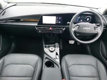 Used Kia Niro 2024 for sale - 76880503: Photo