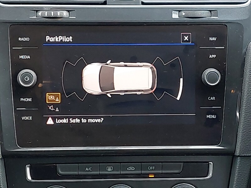 Used Volkswagen Golf 2017 for sale - 78183637: Photo 17