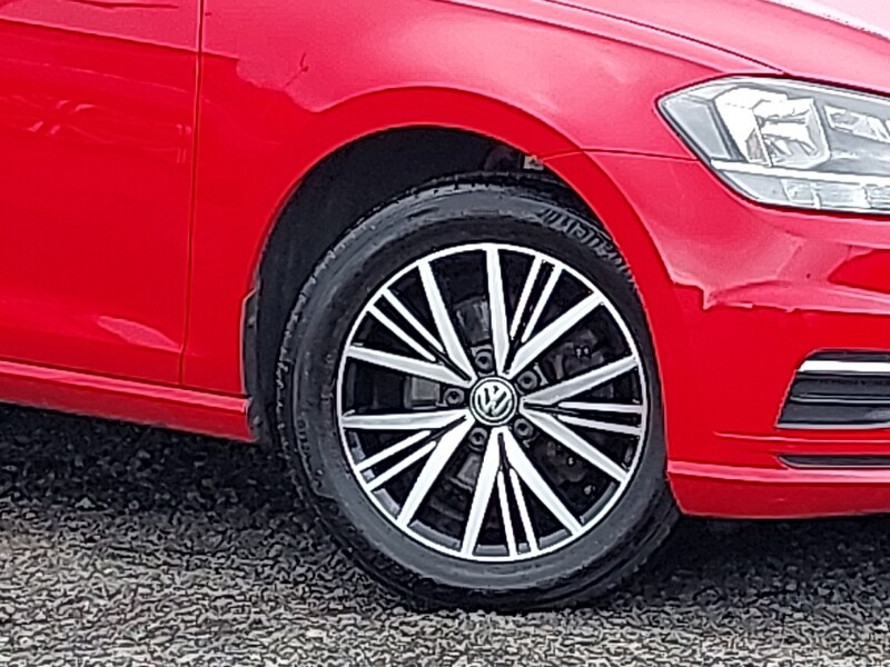 Used Volkswagen Golf 2017 for sale - 78183637: Photo 9