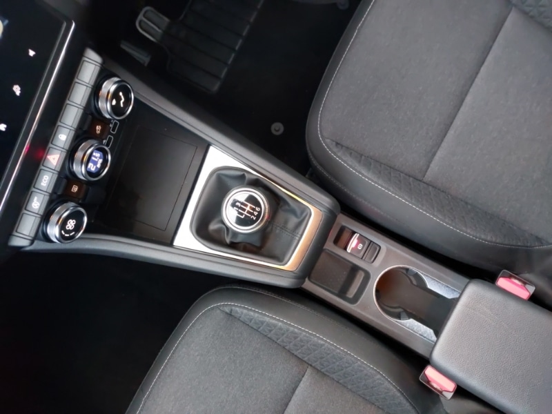 Used Renault Captur 2024 for sale - 77269869: Photo 11