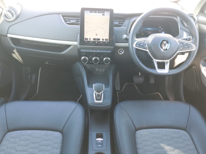 Used Renault Zoe 2021 for sale - 77972137: Photo 2