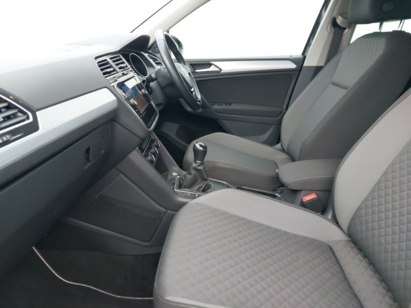 Used Volkswagen Tiguan 2019 for sale - 77556201: Photo 5