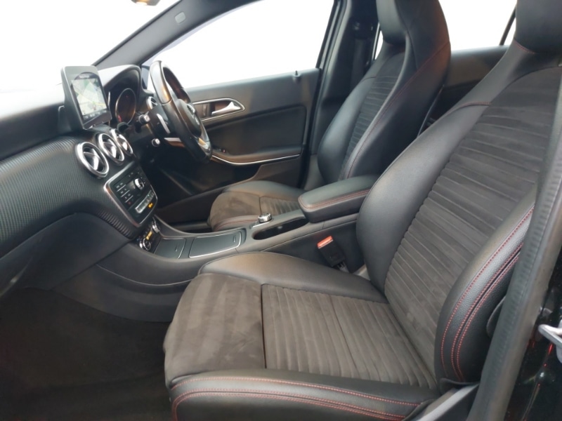 Used Mercedes-Benz A-Class 2018 for sale - 77165302: Photo 5