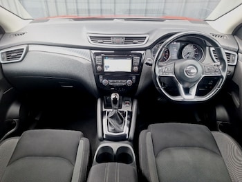 Used Nissan Qashqai 2018 for sale - 77964460: Photo