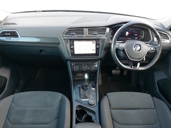 Used Volkswagen Tiguan 2019 for sale - 75939371: Photo